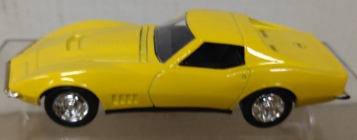 CHEVROLET CORVETTE C3 1968 STINGRAY YELLOW 